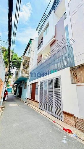 Bán nhà rộng đẹp 3 lầu (7,5x8) 50/2D Thích Quảng Đức p3 Phú Nhuận