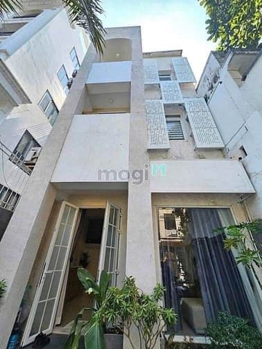 CHO THUÊ NHÀ ngay Quốc HươngTHẢO ĐIỀN |full nội thất | 4PN | 2.200$