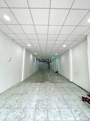 Cho THUÊ mặt bằng mới sơn sửa ngang 5m mặt tiền đường Đồng Khởi, gần