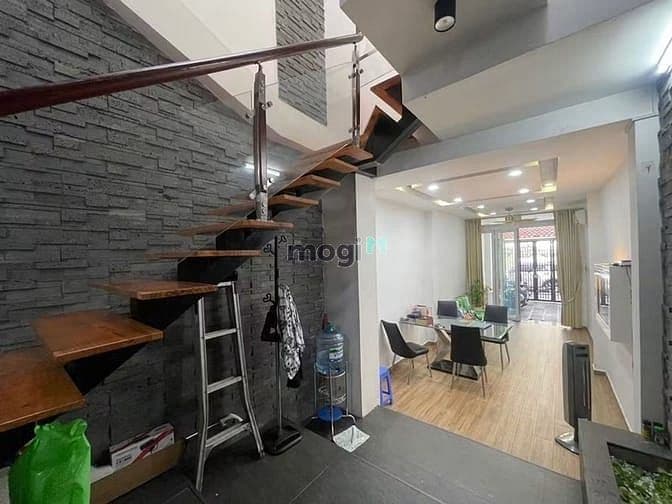 Hẻm xe hơi - Lê Văn Sỹ - Q3 - 62M2 - 3 TẦNG - ( 3PN,3WC ) - HẺM TH