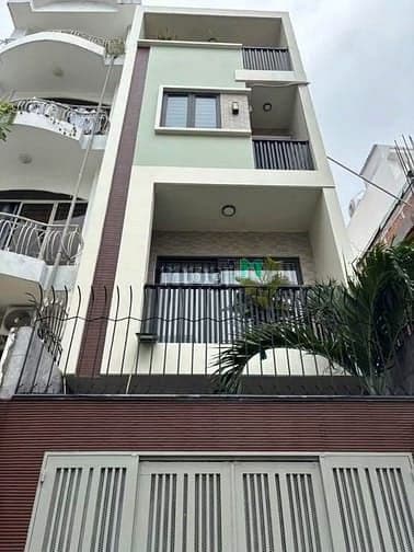 Mặt tiền quận 1 VIP - gần NGAY CHỢ TÂN ĐỊNH - 64M2 - 5 TẦNG - MỚ