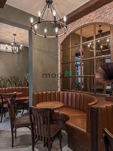 Cho thuê nhà mặt phố Phan Chu Trinh, DT 130m2, MT 4,6m, Giá 90tr