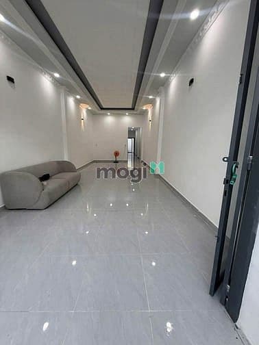 Nhà C4 mới hoàn thiện - ĐẶNG NHỮ LÂM * TT NHÀ BÈ •Nhà Cấp 4 gồm : Sâ