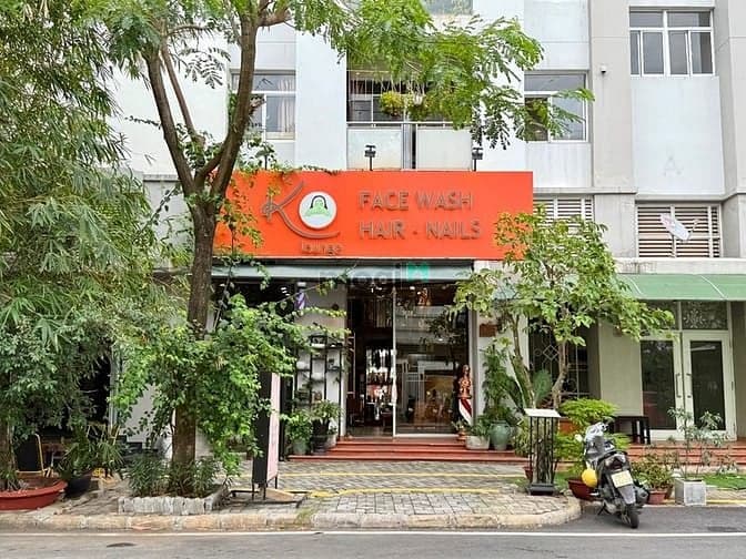 CHO THUÊ MẶT BẰNG PHÚ MỸ HƯNG, QUẬN 7 giá rẻ vị trí đẹp đường lớn