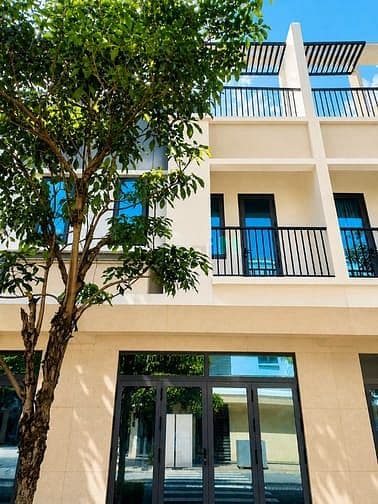 Hiếm! Nhà phố Thuận An sổ sẵn mặt tiền đường 13m - Giá đầu tư 2.85Tỷ