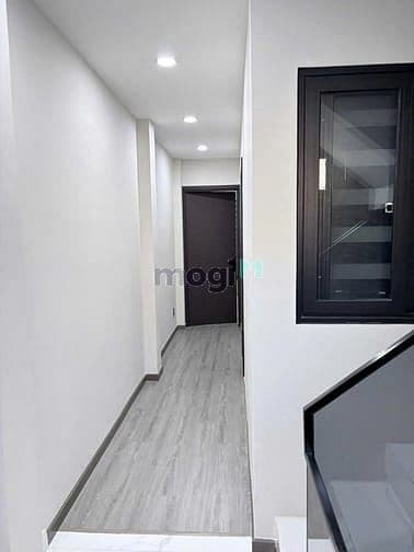 HIẾM - Nguyễn Trãi Quận 5, 4 tầng mới, DT: 3.5x13m, 5ph, Giá 10,5 tỷ