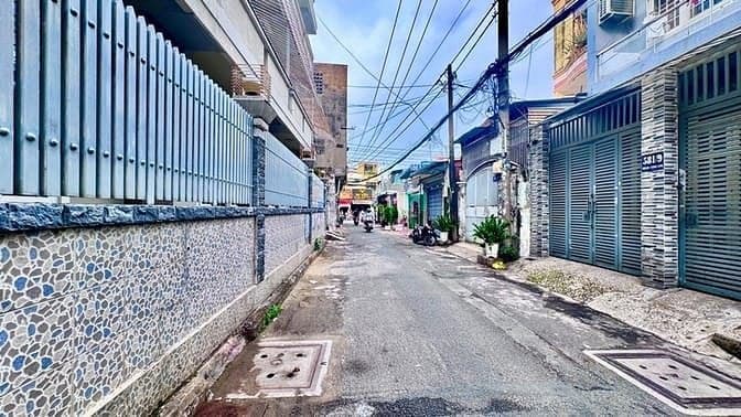 Độc nhất vô nhị - nhà đẹp nhất TRường Chinh - Cộng Hòa - 3 tầng - 50m2