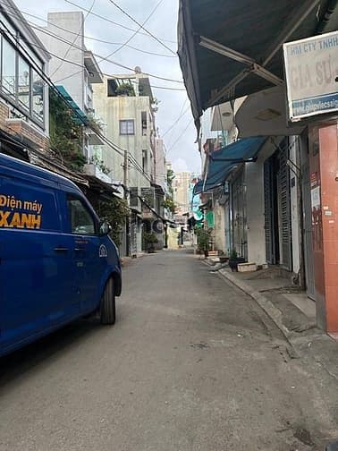 Nhà Lạc Long Quân - Âu Cơ - dòng tiền 20tr/tháng - 62m2 - hơn 9 tỷ