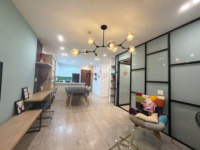 Bán chung cư Gold View - 69m2 2pn1wc - Giá 6,9 tỷ