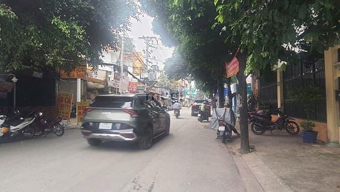 Nhà đẹp Lam Sơn - gần sân bay - hẻm xe hơi - 57m2 - 4 tầng - chỉ 9.3T