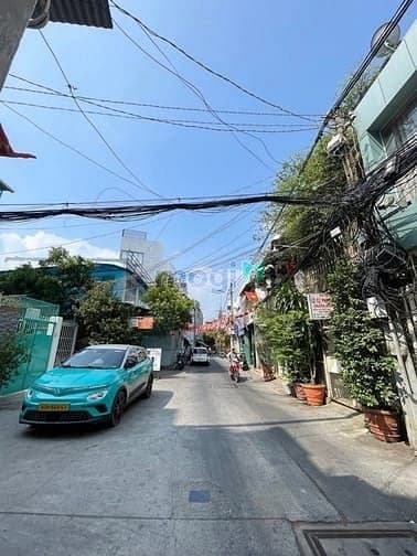 Nhà đẹp CMT8 - Hẻm xe hơi - trung tâm - 58m2 - 4 tầng - chỉ 10.3 tỷ