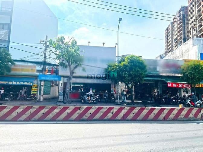 GIÁ TỐT ĐẦU TƯ - Nhà 6x28m mặt tiền kinh doanh Huỳnh Tấn Phát, Q7