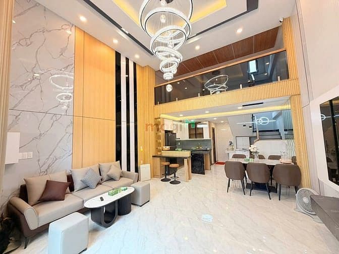 Hẻm 10m Dương Tử Giang 3 Lầu 11 Tỷ