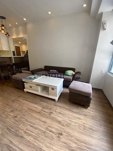 Cho thuê chung cư Gold View - 70m2 2pn 1wc - Giá 17tr
