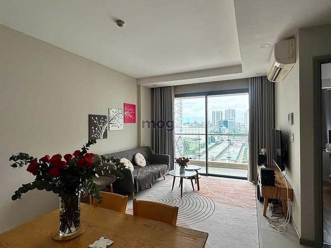 Cho thuê chung cư Gold View - 80m2 2pn2wc - Giá 20tr