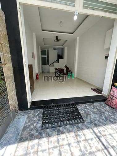 Nhà vip Hoàng Hoa Thám - hẻm Thông - Cộng hòa - gần sân bay - 62m2