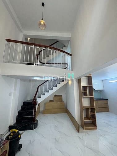 Nhà Hoàng diệu - Lê Văn Sỹ - Nguyễn Văn trỗi - 54m2 - 5 tầng - hơn 8T