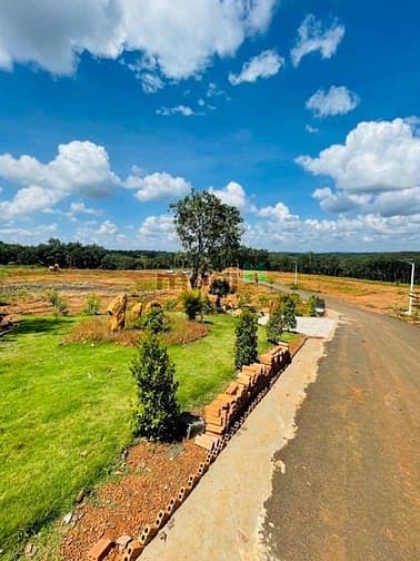 Cần chốt nhanh 2 lô cuối đất nằm ngay khu dân cư đầy đủ tiện ích , cạn