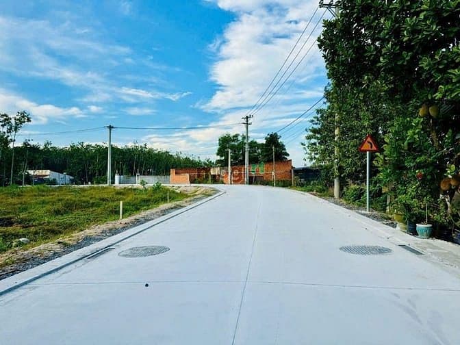 Chỉ Với 4 tỷ 7 Có Ngay 370m2 Thổ Cư đất ở Tại đô Thi Ngay Chợ Bù Nho