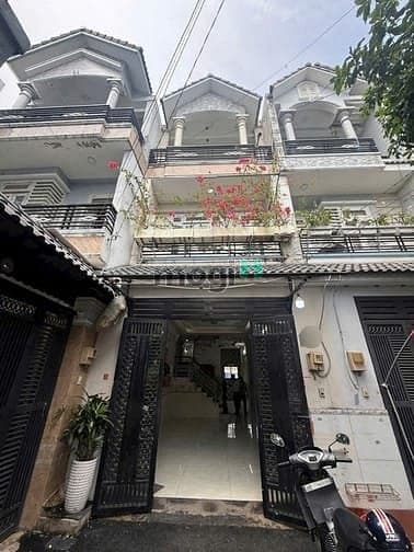 Bán nhà hẻm xe hơi Nguyễn Duy Cung, P.12, 4.15 x 14, giá 5.95 tỷ tl