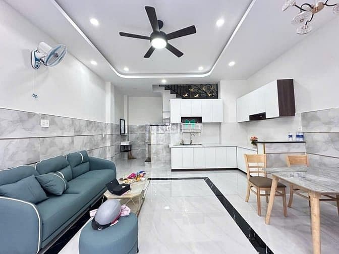 Nhà khu phân lô Thành Mỹ - hẻm xe hơi - ngang 5,5m - 4 tầng - 42m2