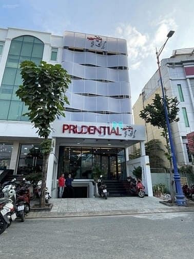 Bán tòa nhà MT Nguyễn Văn Thủ P, Đakao Quận 1, dt:8.5x26m giá 70 tỷ