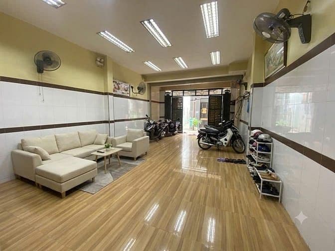 Bán nhà 4 tầng hẻm xe hơi gần Emart Phan Huy Ích, Gò Vấp, DT 5x16m