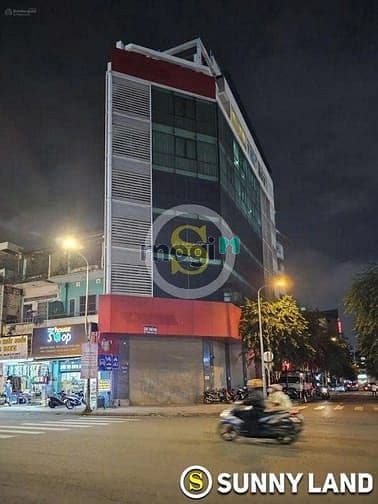 Cho thuê nhà GÓC 2MT số 162 Trần Hưng Đạo, Phường 7, Quận 5, Hồ Chí Mi