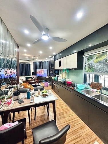 MTKD Tứ Hải - Cộng Hòa - Hoàng hoa thám - 44m2 - 5 tầng - VIP HIẾM CÓ