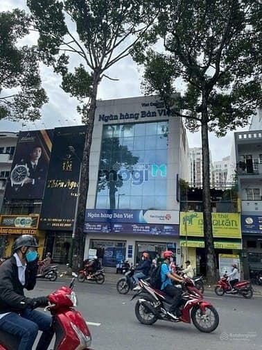 Bán nhà MT Trần Quang Khải P,Tân Định Quận 1 dt:8x18m, 5 lầu giá 60 tỷ