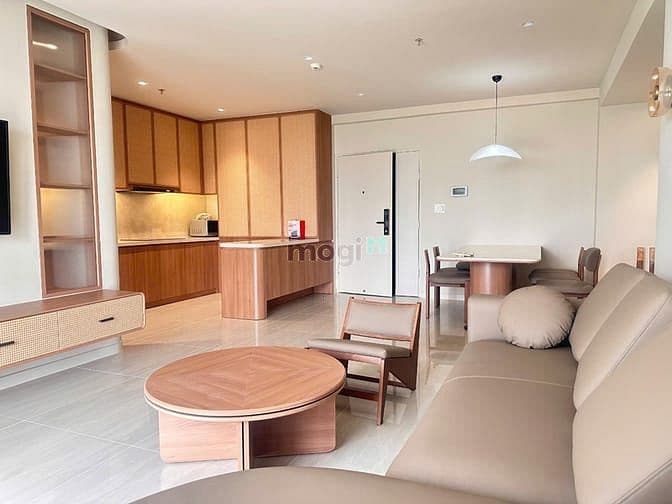 Bán nhanh CHCC Green Valley, DT 120m2, 3PN, 2WC, NTCC, giá tốt 12.3 ty