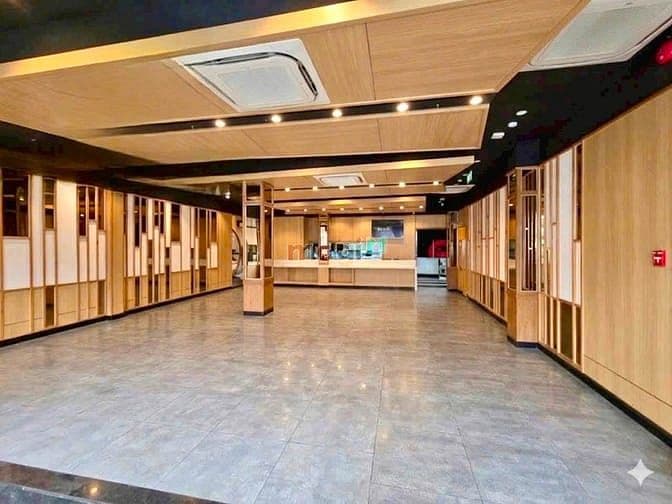 Cho THUÊ mặt bằng ngang 11,5m mặt tiền đường Phạm Văn Thuận, Biên Hoà