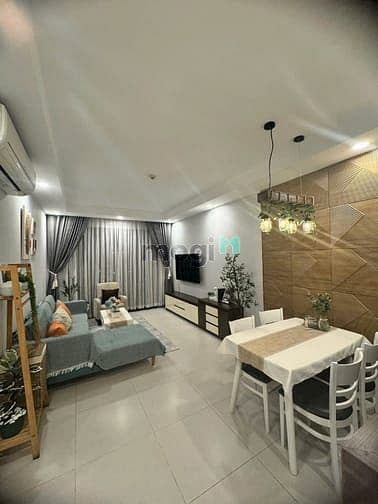 Cho thuê chung cư Gold View - 80m2 2Pn2Wc - Giá 20tr