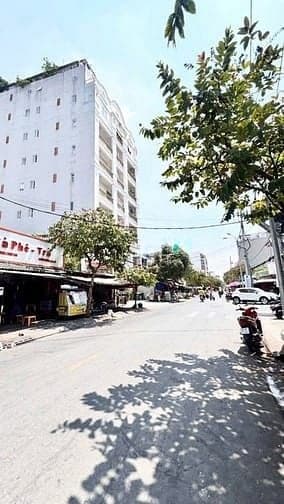 Bán căn góc 2 MT Điện Biên Phủ, P Xuân Hòa, DT 10 x 24m