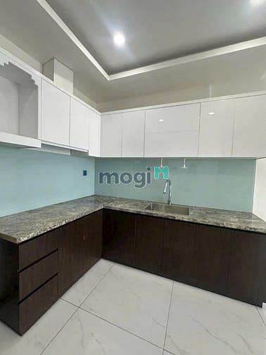 Cho thuê C/c Âu Cơ Tower, 3PN, 98m2 nhà trống, giá 10 tr/th