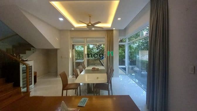 Cho thuê gấp biệt thự Phú Gia, Phú Mỹ Hưng, Quận 7