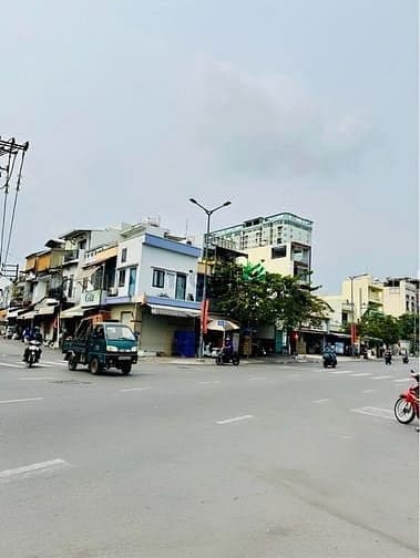 Nhà đẹp Tô Hiệu - siêu hiếm - Lũy Bán Bích - 57m2 - 3 tầng - 8.2 tỷ