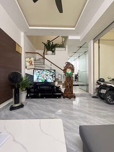 Nhà hẻm xe hơi Nguyễn Sỹ Sách - Phạm VĂn Bạch - 3 tầng - 72m2