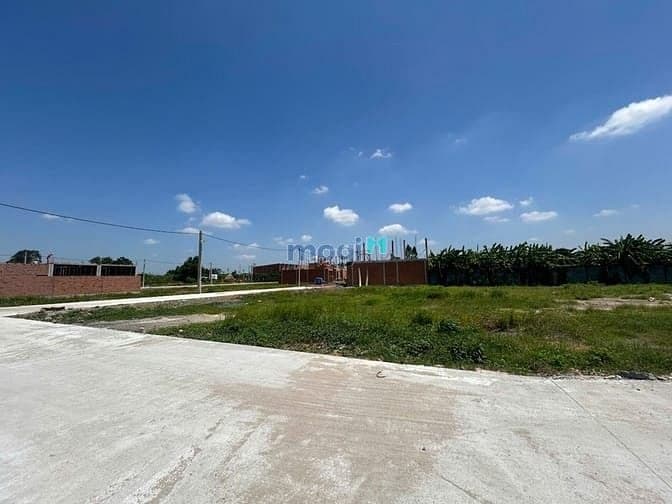 Hiện chủ bên em còn 2 lô đất diện tích 5x19m gần Trạm thu phí Bửu Long