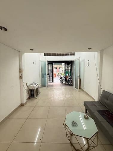 80m2 - Đường 10m - Ngay nhà ga T3 - Giá chỉ 10 tỷ