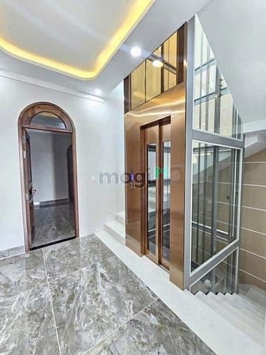 Bán Nhà Mặt Tiền Hai Bà Trưng Dĩ An 92m² Thang Máy 4 Tầng. Chỉ 12.8 Tỷ