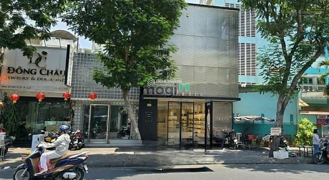 Bán nhà MT Nguyễn Trãi P, Bến Thành Quận 1 dt: 4.4x27m giá 79 tỷ