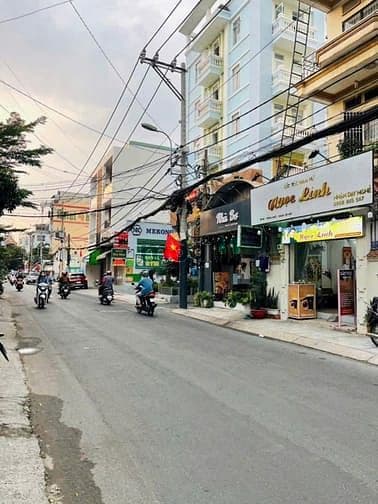 Bán nhà mt Phan Văn Sửu phường 13, Tân Bình. DT: 3,5x14m. Giá: 7,3 tỷ