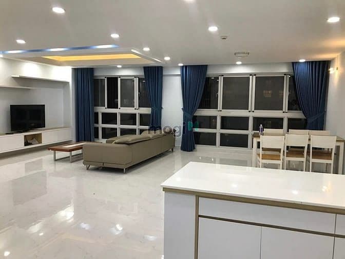 Bán CHCC Happy Valley, DT 135m2, 3PN, 2WC, ô xe, NTDD, giá bán 13 tỷ