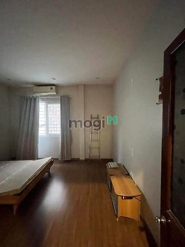 Bán nhanh nhà ngõ Hoa Lư, giá 28.8 tỷ, hơn 75m2x3T, ở luôn