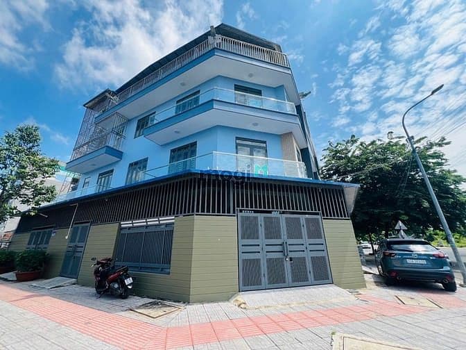 Cho thuê nhà đẹp 1 trệt 3 lầu góc 2 mặt tiền KDC Bửu Long