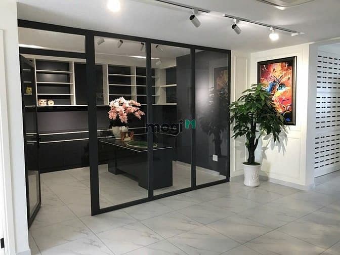 Cần cho thuê căn hộ Happy Valley diện tích khủng, full nội thất
