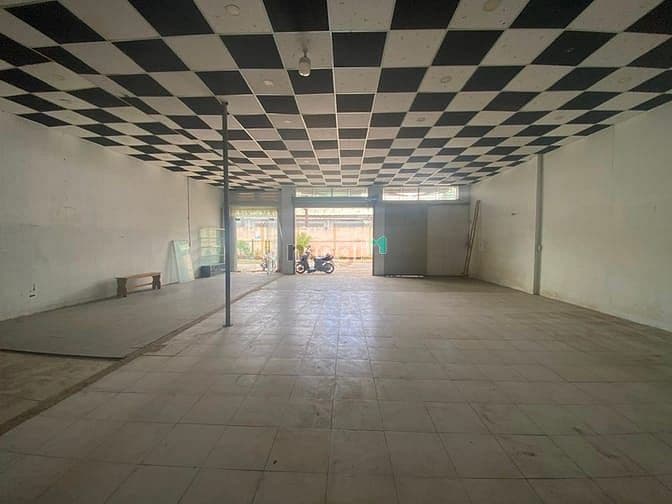Cho thuê mặt bằng ngang 8m P. Thống Nhất gần trường Cao Đẳng Nghề Đồn