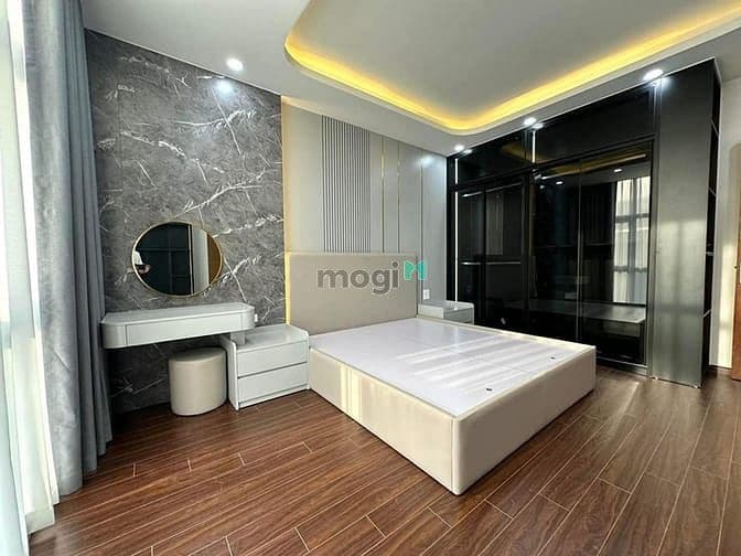 Cần bán nhà MP Kim Đồng, HM giá 70 tỷ, 120m2x5T, KD lớn