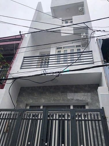 Cho thuê nhà 45// Bình Tiên giá 12 triệu